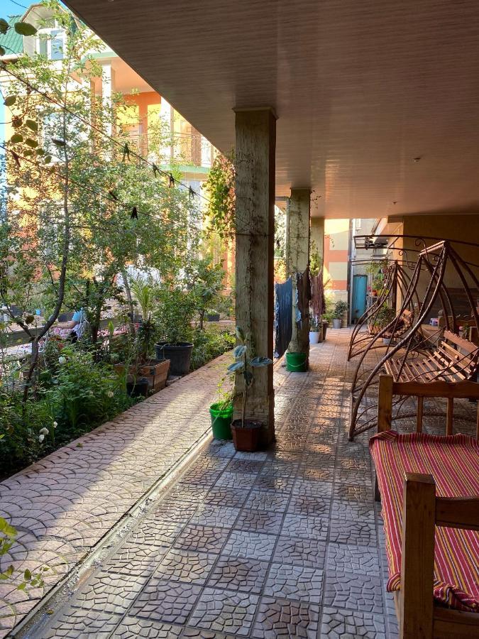 Pamir Hotel-Hostel Dushanbe Exterior foto